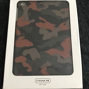 COACH Mini I-pad case. Camouflage design.